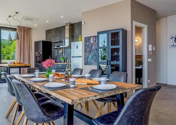 The View * Опатия