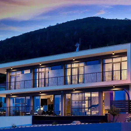 The View בית נופש *